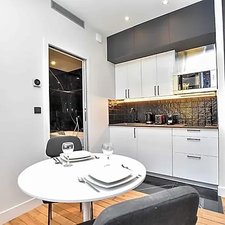 Daire Chic W Jacuzzi - 2p - Near Palais Garnier Paris