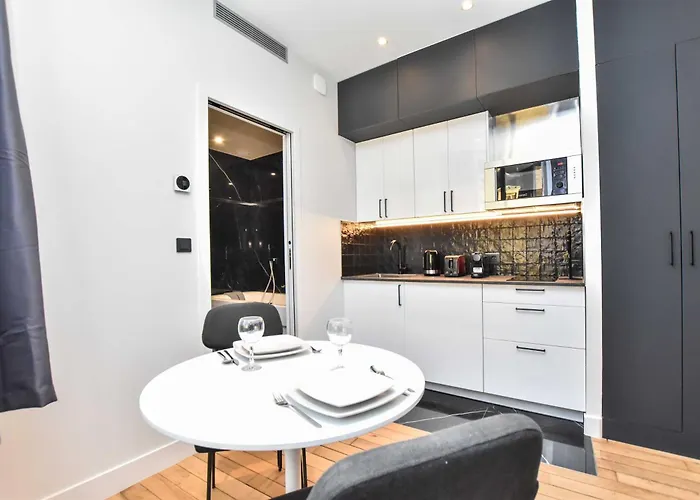 Chic W Jacuzzi - 2p - Near Palais Garnier *